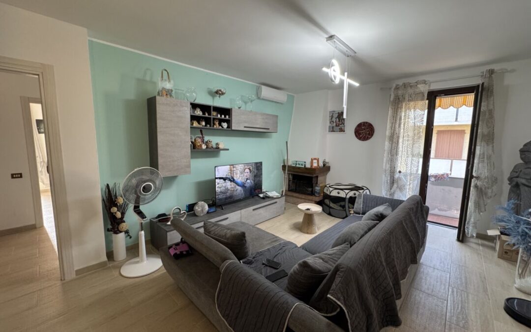 APPARTAMENTO TRILOCALE CON GARAGE