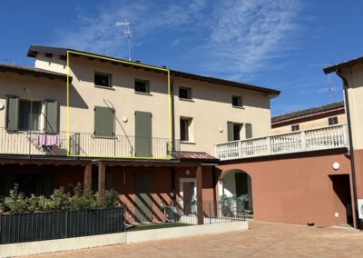 SAN LORENZO DE PICENARDI (CR)APPARTAMENTO QUADRILOCALE CON BALCONE€ 208.000