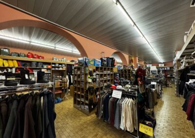 CREMONA (CR)AMPIO NEGOZIO/LOCALE COMMERCIALE€ 400.000