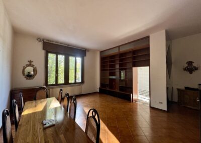 CREMONAAMPIO TRILOCALE CON GARAGE€ 190.000