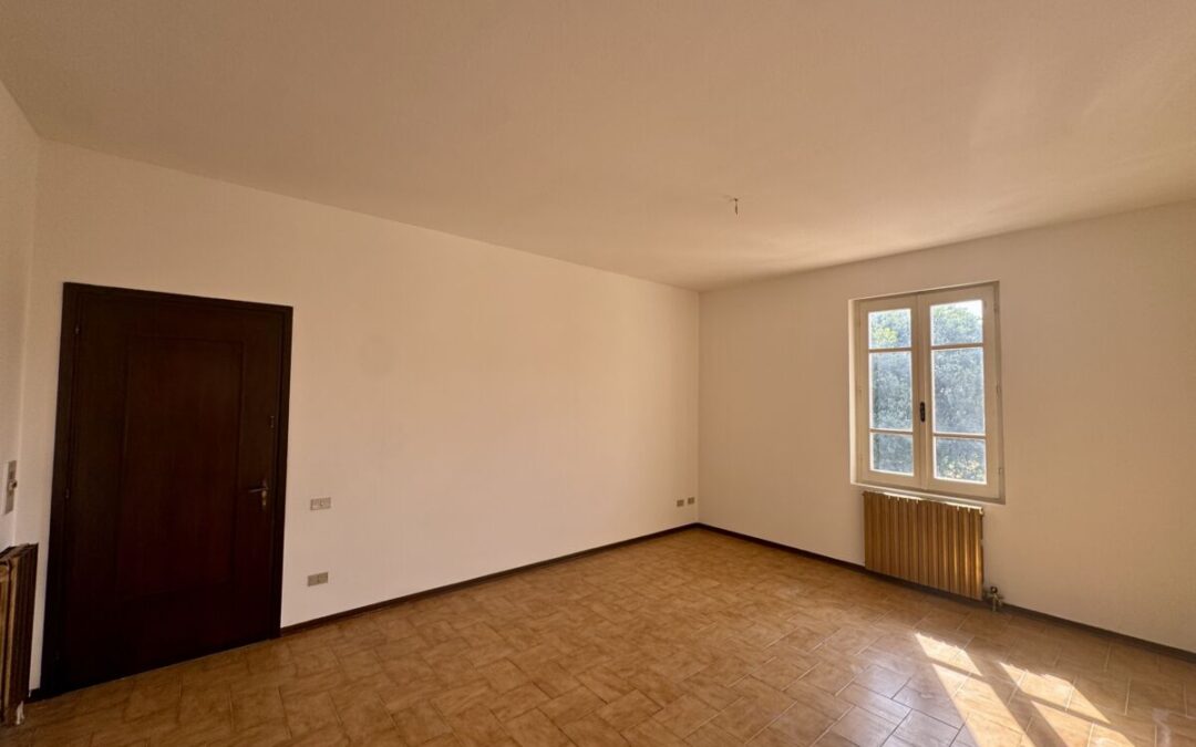 APPARTAMENTO BILOCALE CON GARAGE